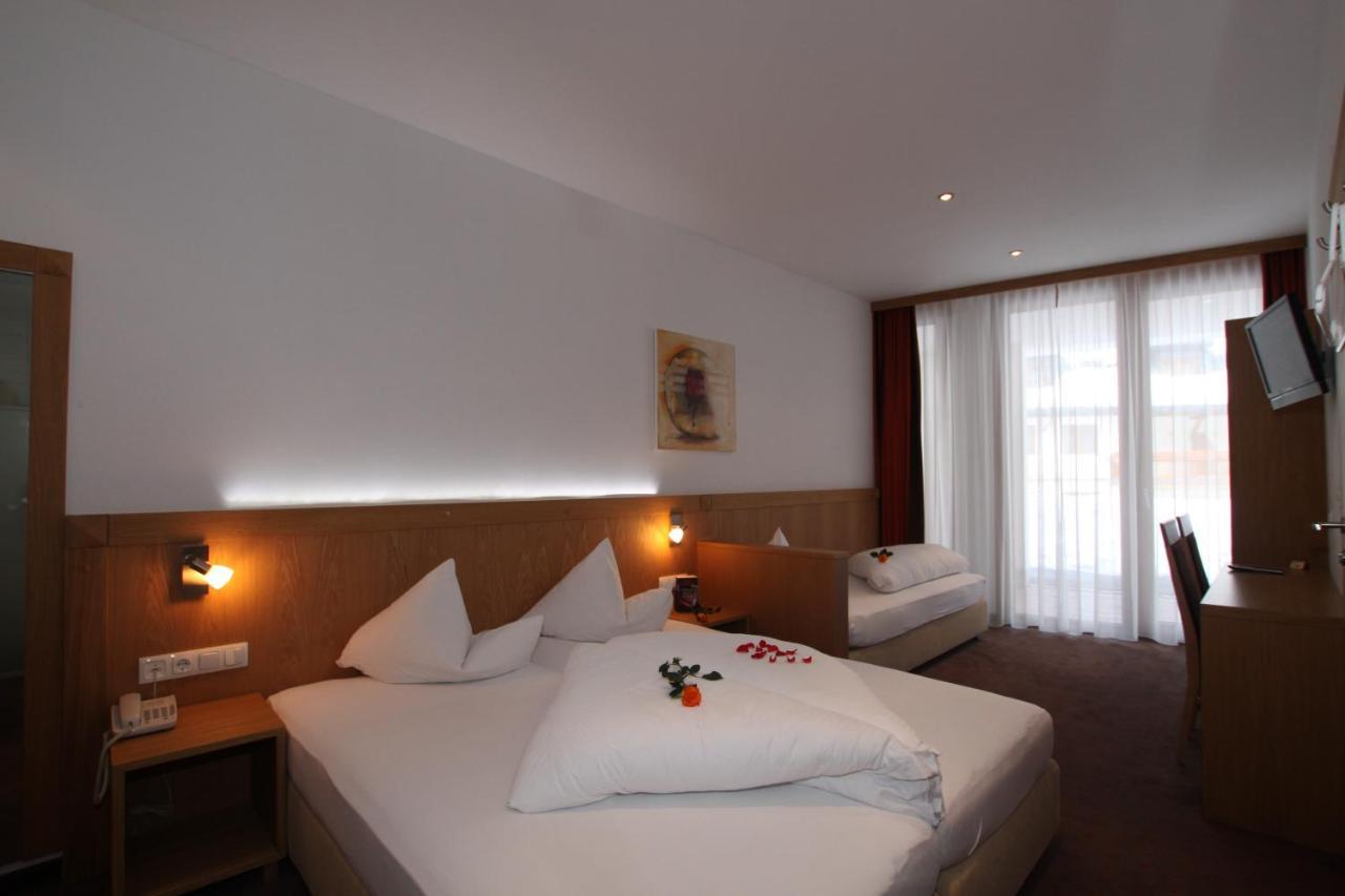 Hotel Garni Panorama Ischgl Bagian luar foto
