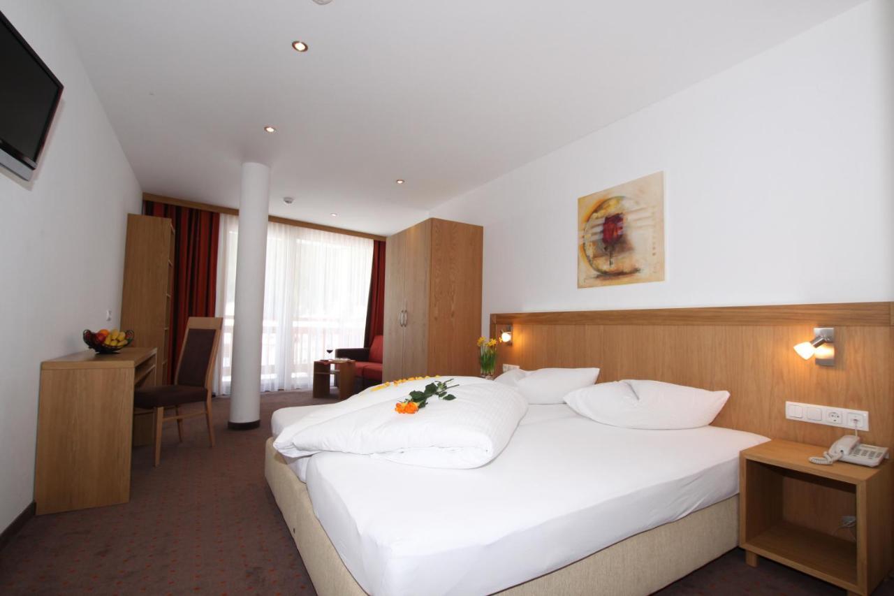 Hotel Garni Panorama Ischgl Bagian luar foto